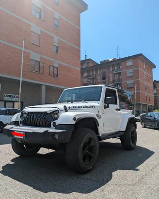 Wrangler jk crd 2.8 Sahara mopar
