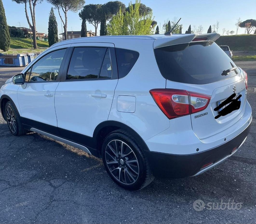 Suzuki S-Cross
