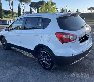 SUZUKI S-CROSS SX4