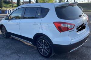 SUZUKI S-CROSS SX4