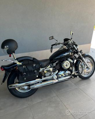 Moto custom Yamaha drag star. 650