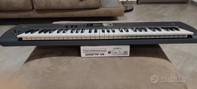 Tastiera Korg i3