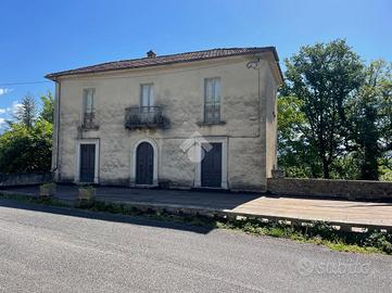 CASA INDIPENDENTE A CASALVIERI