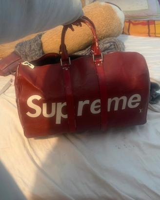 borsone supreme