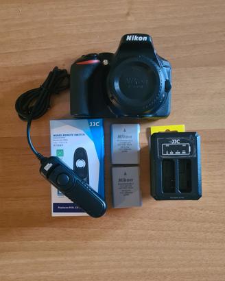FOTOCAMERA REFLEX  NIKON D5600 