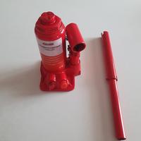 Cric idraulico a bottiglia 2 Tonnellate.