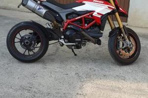 DUCATI HYPERMOTARD 939 SP (2016) perfetta so