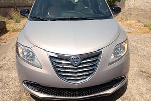 lancia Ypsilon 1.2 benzina 20000 km