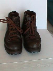 SCARPONI USATI ALPINI CON SUOLA PIRELLI ALPINA