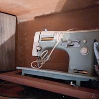 macchina da cucire anni 60/70