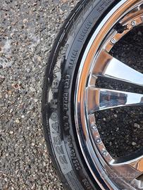 4 gomme con cerchi in lega