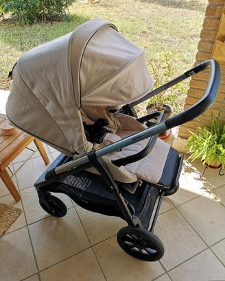 Trio Inglesina Aptica + accessori + borse + zanzar