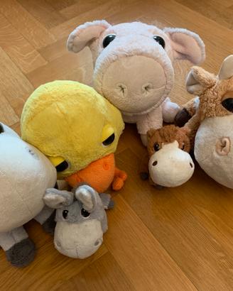 Peluche animali della fattoria