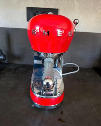 Macchina del caffe smeg