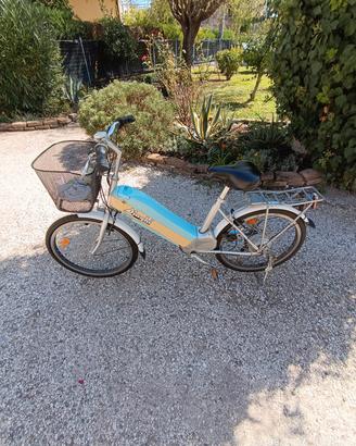 Bicicletta elettrica Dinghi 