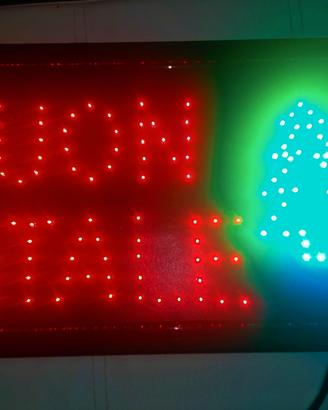  insegna con Luci Led intermittenza.cm nuovo