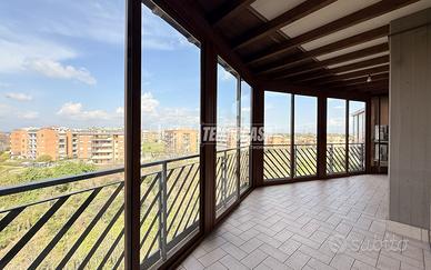 Trilocale con terrazzo, soffitta e posto auto