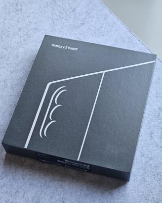 Samsung z fold 7 silver 256gb NUOVO!