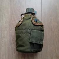 Borraccia militare con copertura imbottita 