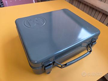 valigetta in metallo