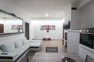 Ampio bilocale ristrutturato