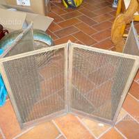 Griglia parafuoco per camino