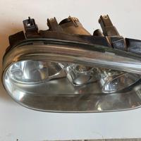 COPPIA FARI DX E SX GOLF 4 CON FENDINEBBIA (VALEO)