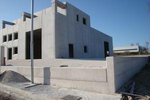 Capannone prefabbricato