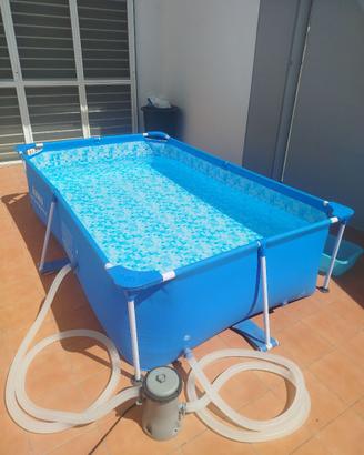 piscina per esterno completa di accessori