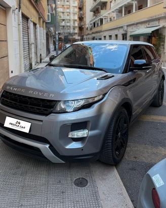 Range Rover Evoque 2.2 TD4 5p. Pure