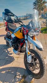 Moto Guzzi V85TT 