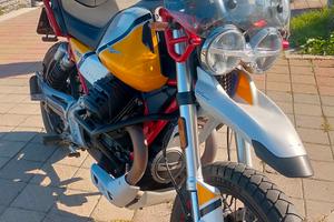 Moto Guzzi V85TT 