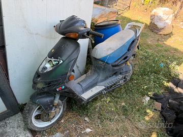 Suzuki Katana 50 anni 90