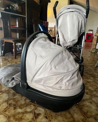 passeggino e carrozzina Chicco