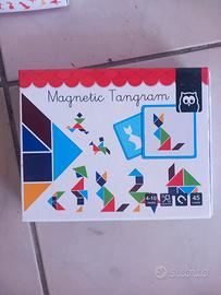 Tangram magnetico.
