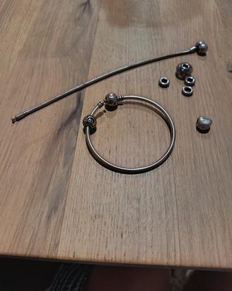 due bracciali Pandora 