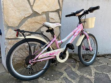 Bici bambina 20’’ con cestino e cambio