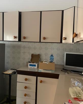 Cucina anni70 in buono stato