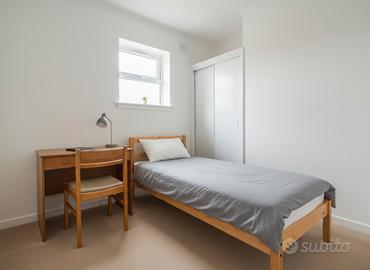 CINECITTÀ- Stanza singola- DOPPI SERVIZI