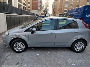 FIAT GRANDE PUNTO  '92  alimentata anche a METANO