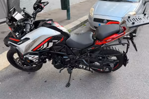Moto benelli trk