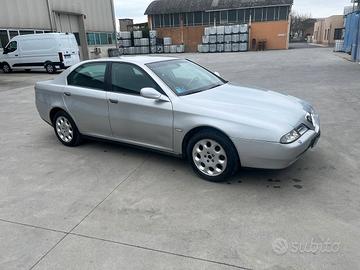 Alfa Romeo 166 2.4 JTD Distinctive