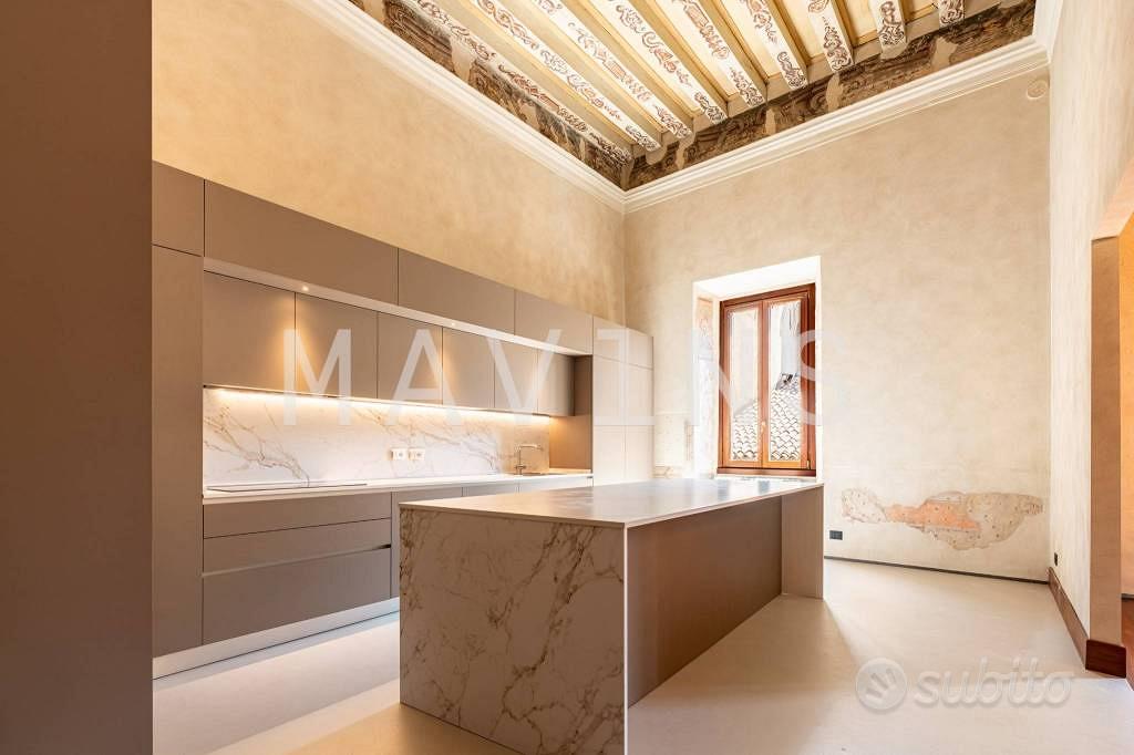 Appartamento di 325 m² con più di 5 locali a Veron - Vista 5