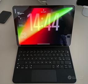 iPad Air 11” M2 (2024) 128GB + Tastier e cover