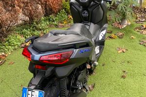 Xmax 125