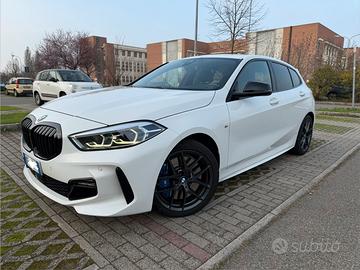 Bmw serie 1 116 D M sport full