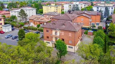 TRIFAMILIARE A FORMIGINE