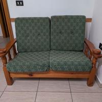Divanetto in Legno cuscini in tessuto