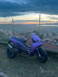 Phantom F12 a disco no blocco cinese 86