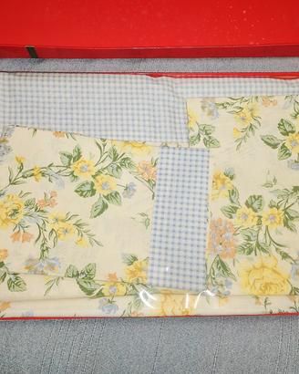 Lenzuola matrimoniali Bassetti vintage. Mai usate.